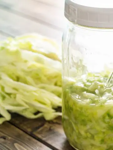 How to Make Sauerkraut #probiotic #keto #lowcarb #cabbage #fermented #sauerkraut