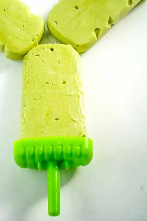 Avocado Popsicle with Coconut & Lime [Recipe]