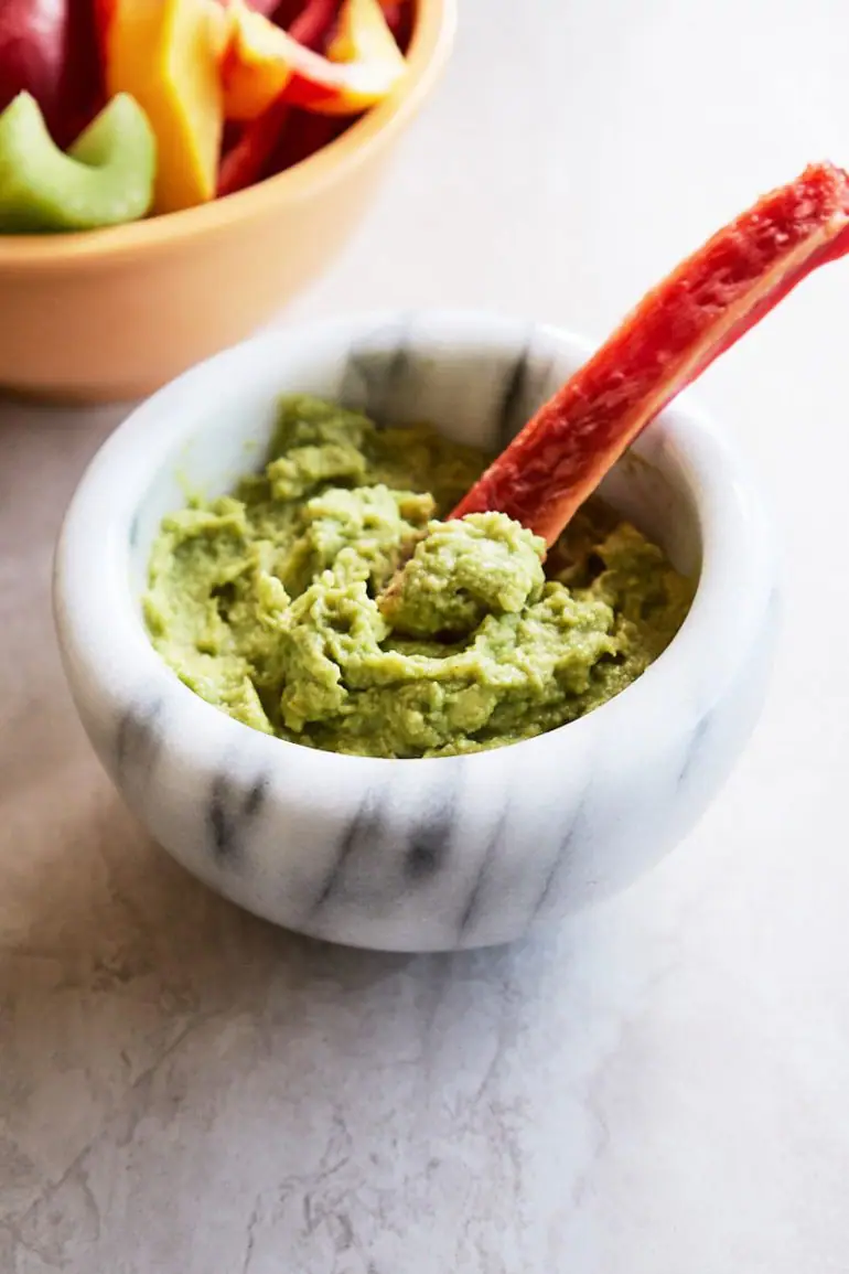 How to make low carb guacamole